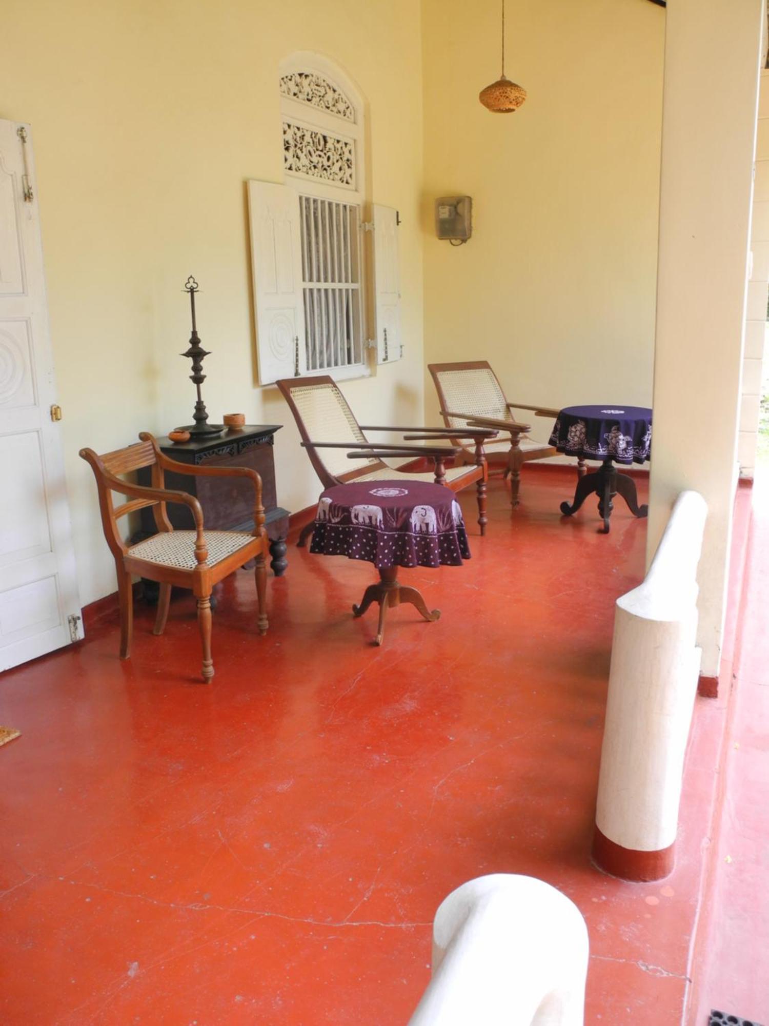 Top Of The Hill Guesthouse Weligama Exteriör bild