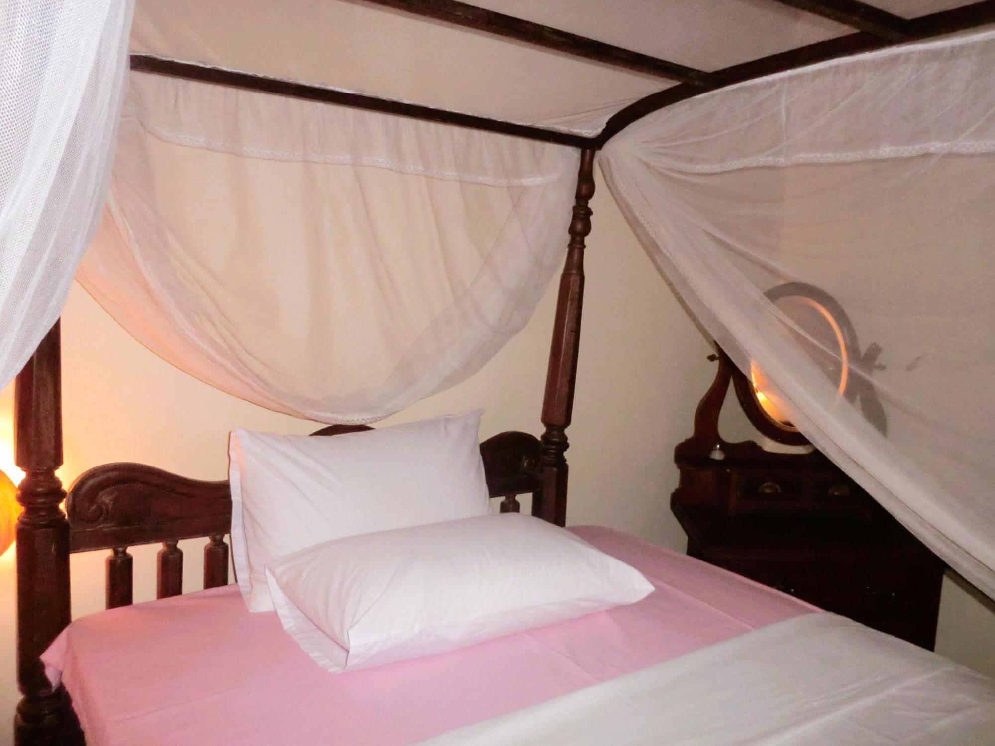 Top Of The Hill Guesthouse Weligama Rum bild