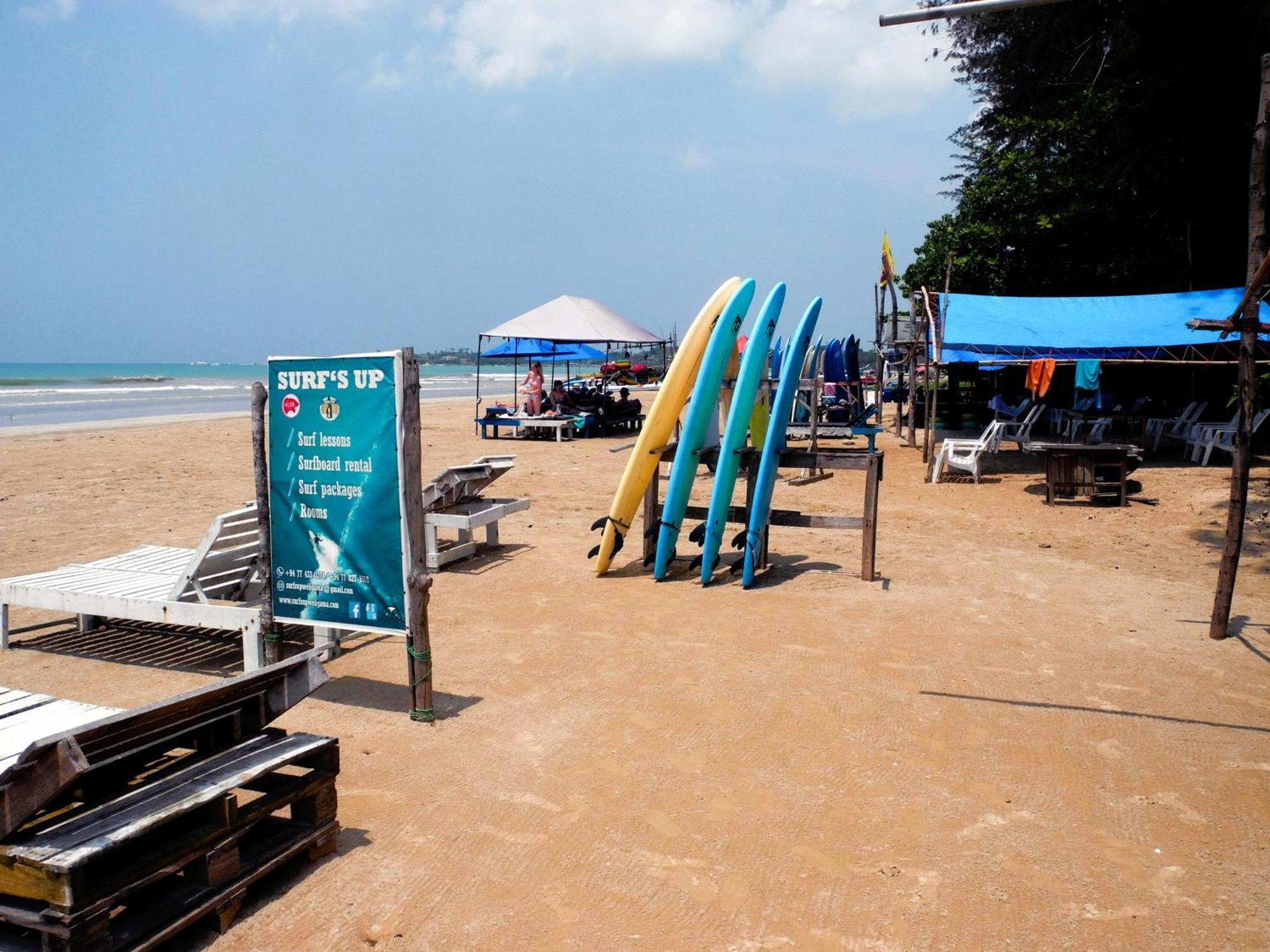 Top Of The Hill Guesthouse Weligama Exteriör bild